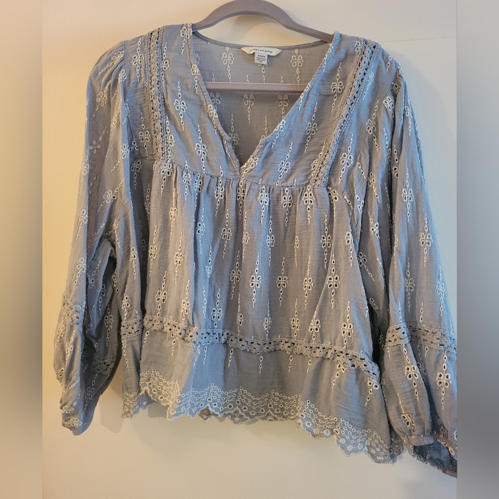 American Eagle shirt